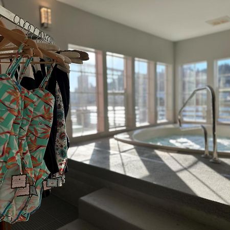 Cannery Pier Hotel & Spa Astoria Dış mekan fotoğraf