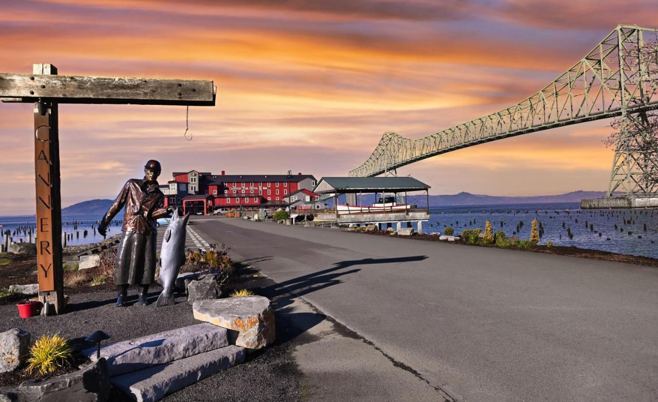 Cannery Pier Hotel & Spa Astoria Dış mekan fotoğraf
