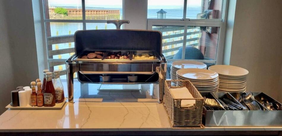 Cannery Pier Hotel & Spa Astoria Dış mekan fotoğraf