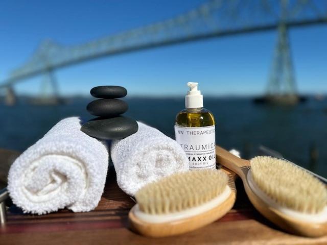 Cannery Pier Hotel & Spa Astoria Dış mekan fotoğraf