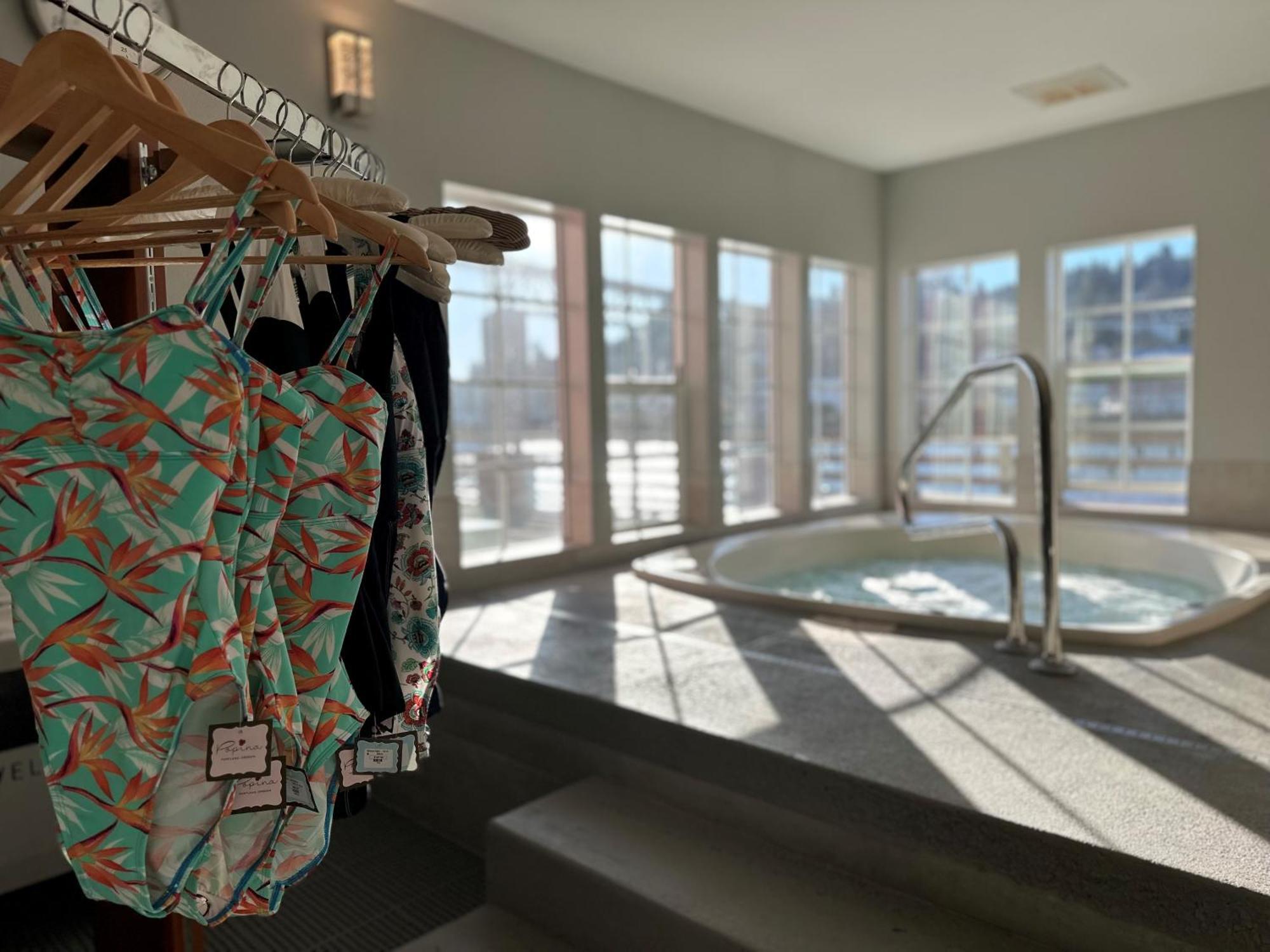 Cannery Pier Hotel & Spa Astoria Dış mekan fotoğraf