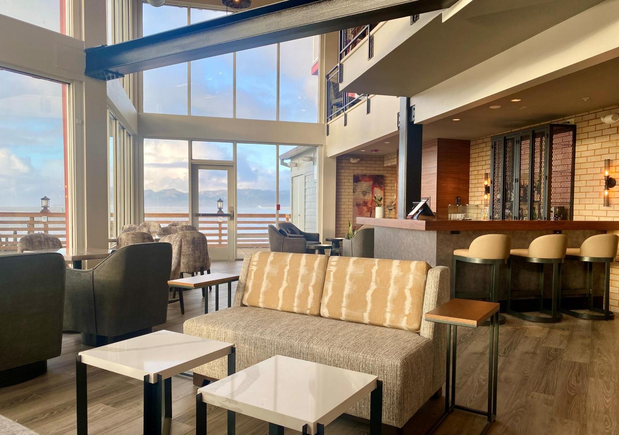 Cannery Pier Hotel & Spa Astoria Dış mekan fotoğraf